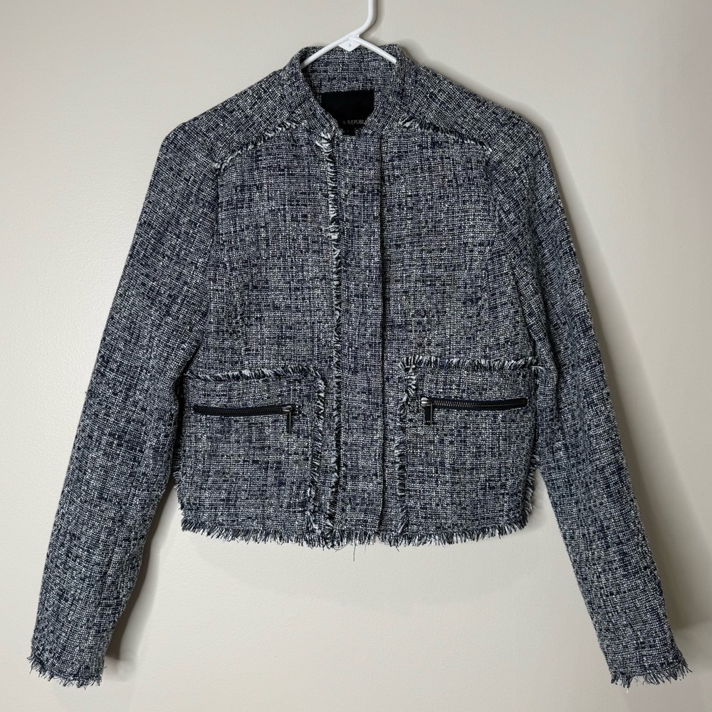 Banana Republic Blue White Black Tweed Crop Length Zip-up‎ Blazer Jacket Size 2